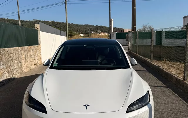 Tesla Model 3 Tração Traseira Premium