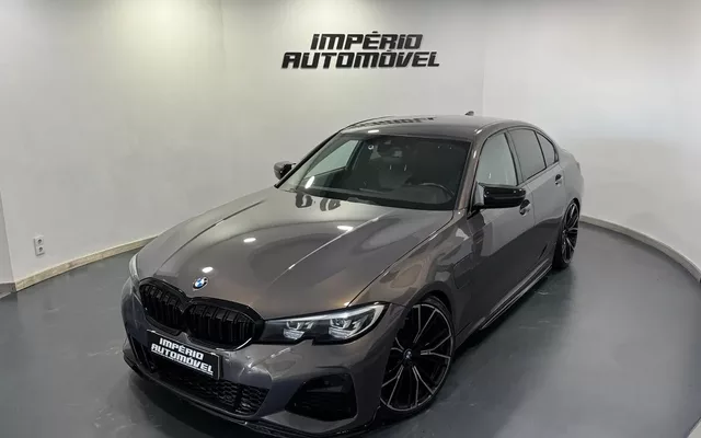 BMW 330 e Pack M Auto
