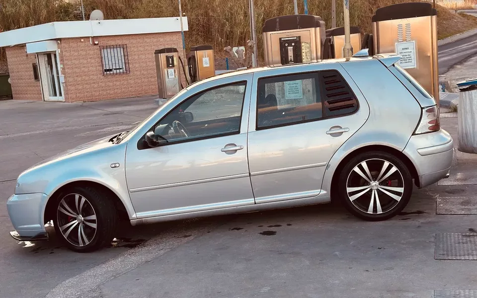VW Golf