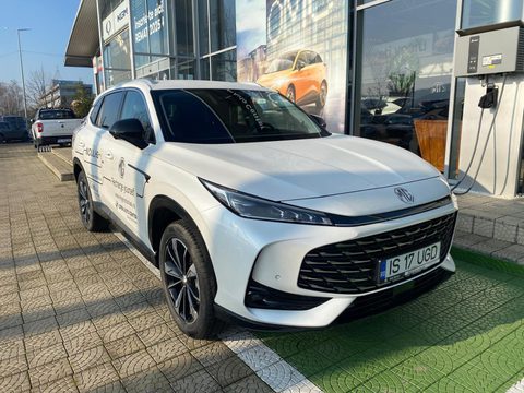 MG HS 2024