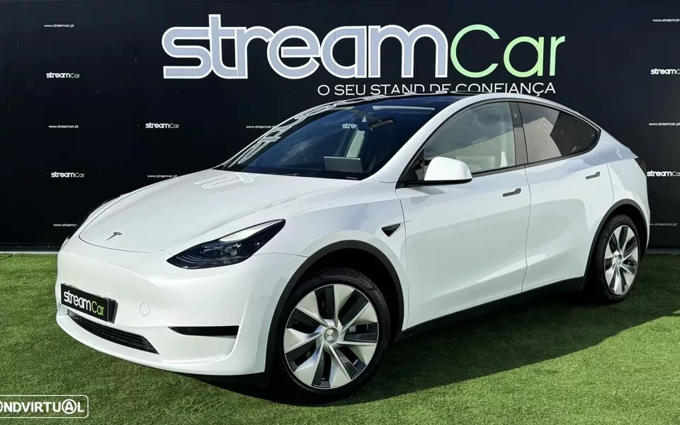Tesla Model Y Standard