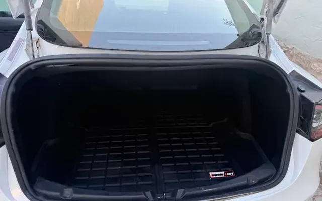 Tesla Model 3 2019 Long-Range Dual Motor AWD