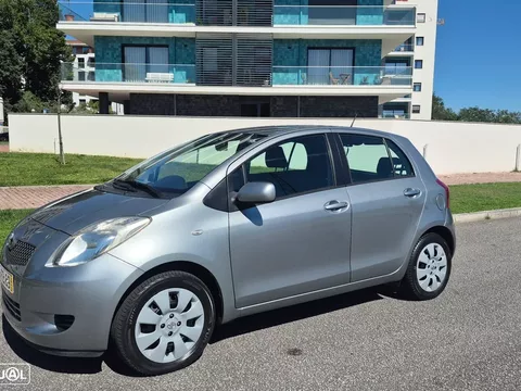 Toyota Yaris 1.0 VVT-i Sol+AC
