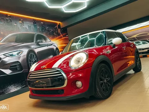 MINI 5 Portas Cooper D Seven