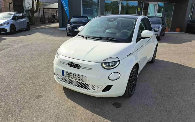 FIAT - 500E - 500e 42 kWh Icon