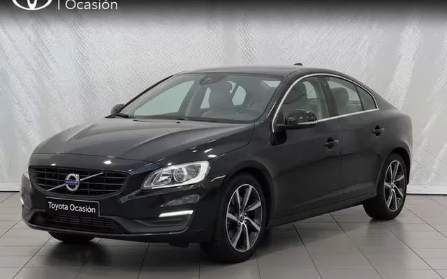 VOLVO S60 D3 MOMENTUM AUT