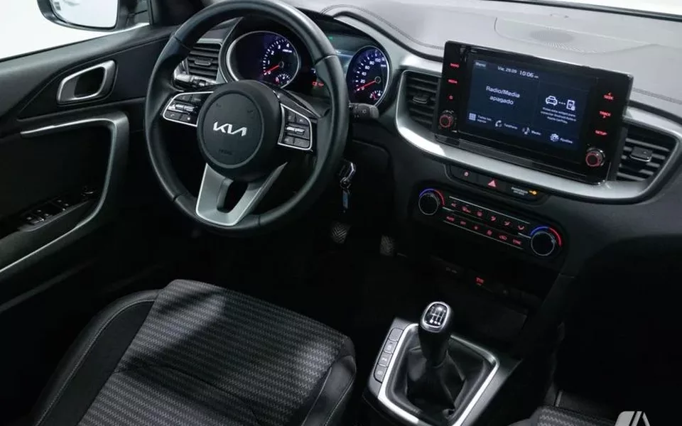 KIA Ceed Ceed 1.0 T-GDI Drive 100