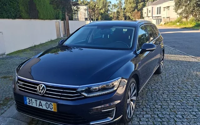 VW Passat Variant
