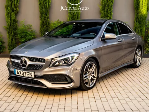 Mercedes-Benz CLA 220 d 7G-DCT AMG Line