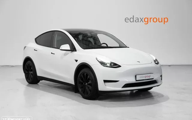 Tesla Model Y RWD