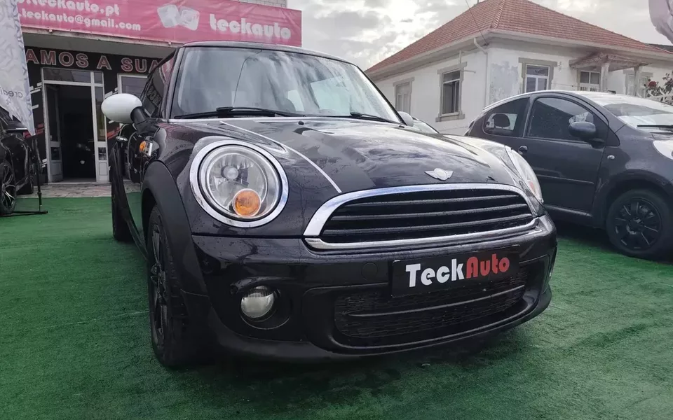 MINI 3 Portas One D