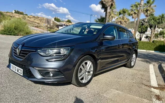 RENAULT Mégane Mégane S.T. 1.5dCi Energy Bose EDC 81kW