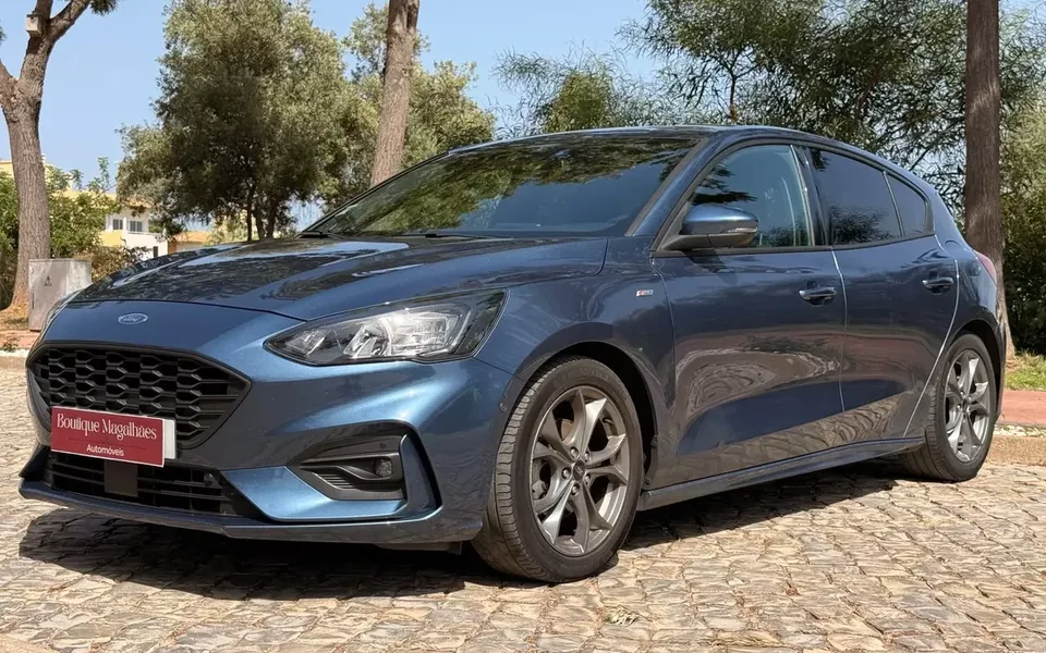 Ford Focus 1.0 EcoBoost MHEV ST-Line