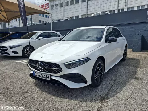 Mercedes-Benz A 250 e AMG Line