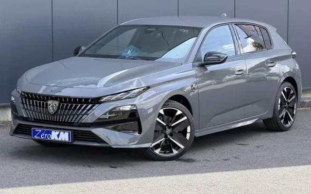 PEUGEOT 308