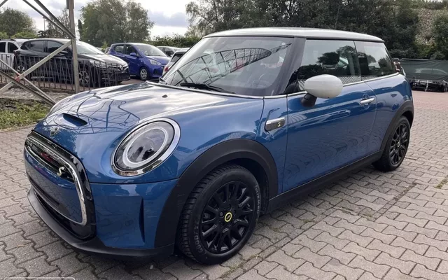 MINI 3 Portas Cooper SE