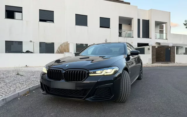 BMW 545 e xDrive Pack M