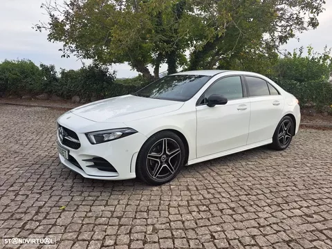 Mercedes-Benz A 180 Limousine d AMG Line Aut.