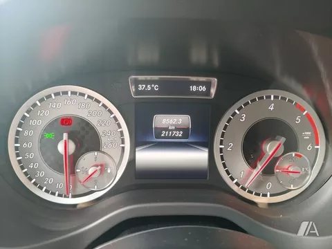 MERCEDES-BENZ Clase A A 200CDI BE AMG Line