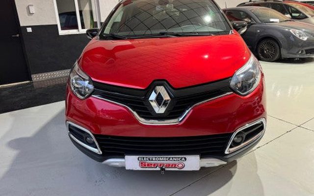 RENAULT Captur TCe Energy eco2 S&S Helly Hansen 90