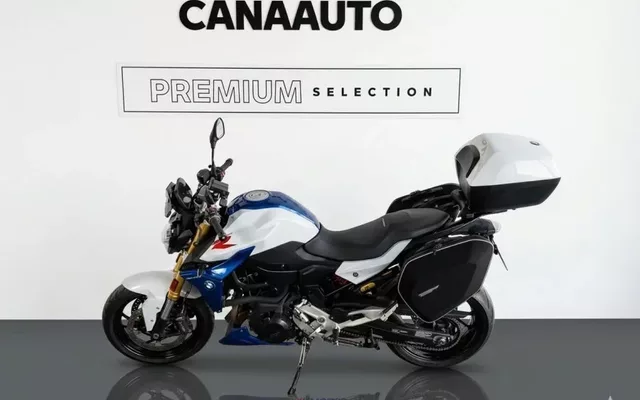 BMW F900R Roadster / Naked Bike