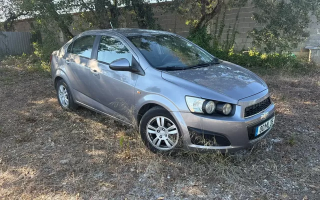 Chevrolet Aveo 1.2 LT