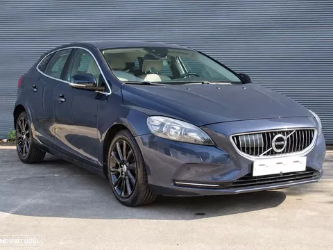 Volvo V40 1.6 D2 Momentum Eco