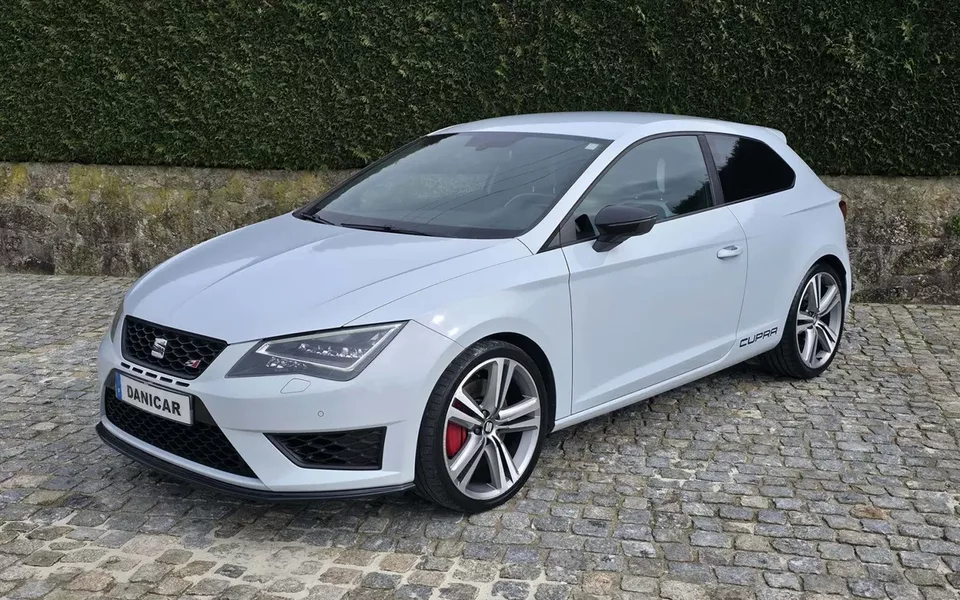 SEAT Leon 2.0 TSI Cupra DSG S/S