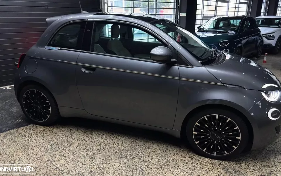 Fiat 500e 42kWh la Prima (by Bocelli)