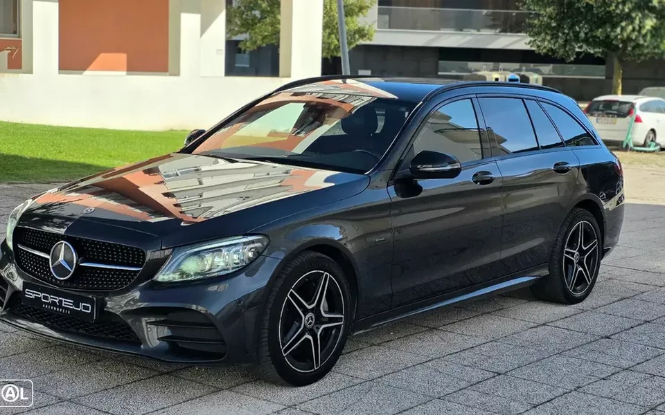 Mercedes-Benz C 300 de T 9G-TRONIC AMG Line