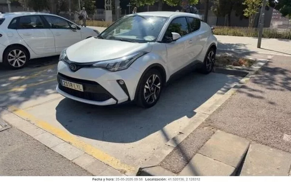 TOYOTA C-HR C-HR 125H Advance