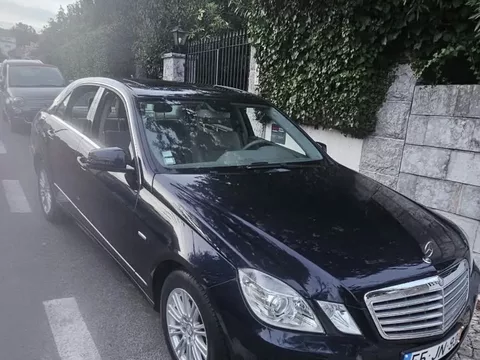 Mercedes-Benz E 200 CGI Elegance BlueEfficiency