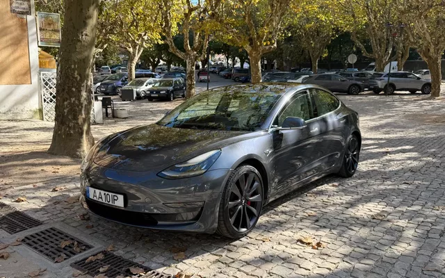 Tesla Model 3 Performance Dual Motor AWD