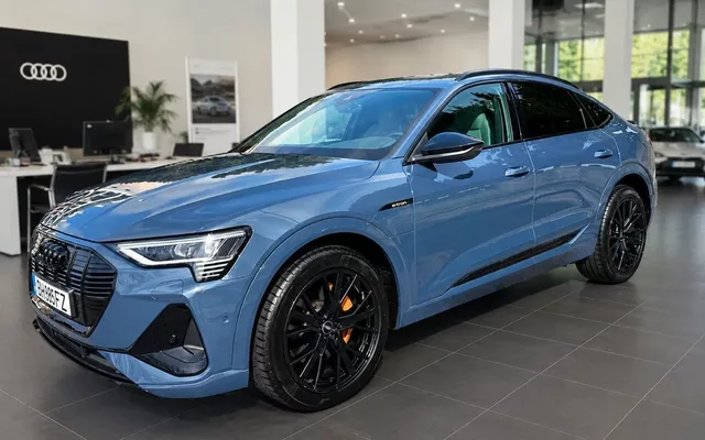 Audi e-tron 55 quattro S line