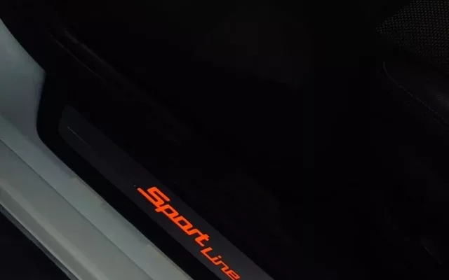 BMW Serie 5 520dA - 25999€ en Jerez de la frontera