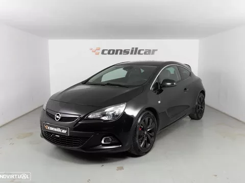 Opel Astra GTC
