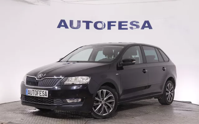 Skoda Rapid/spaceback 1.6 TDI GREENTEC 116CV 5P # TECHO PANORAMICO,NAVY,,PARKTRONIC