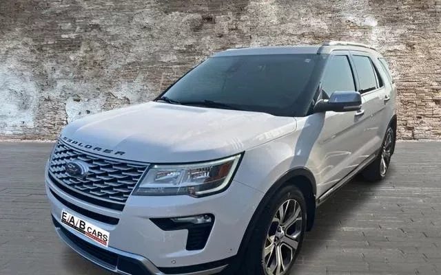 FORD Explorer 3.5L V6 Platinum