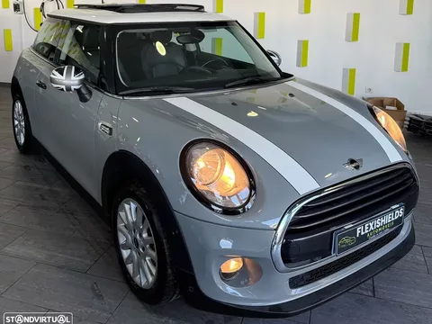 MINI 3 Portas Cooper D Aut.