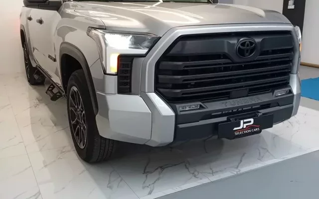 TOYOTA Tundra TOYOTA Tundra Todoterreno Automático de 4 Puertas