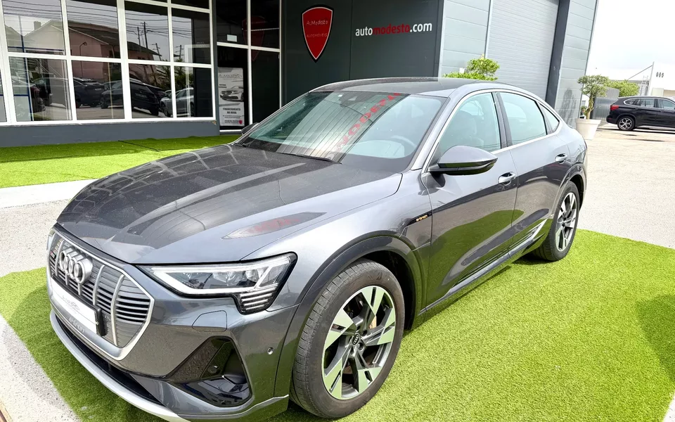 Audi e-tron 55 quattro S line