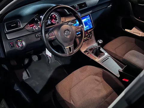 VW Passat Variant