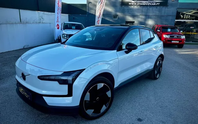 Volvo EX30