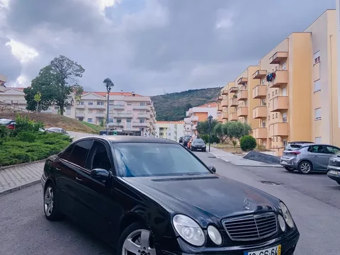 Mercedes-Benz E 220 CDI Classic