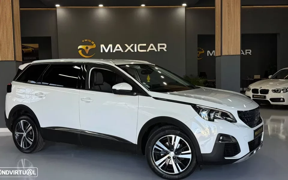 Peugeot 5008 1.2 PureTech Allure EAT8