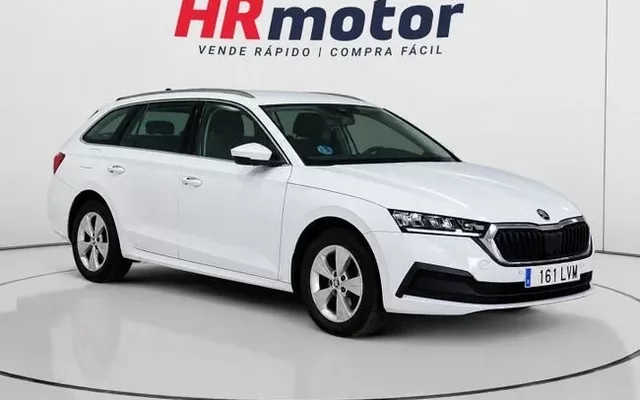 SKODA Octavia Octavia 1.0 TSI MHEV Ambition DSG