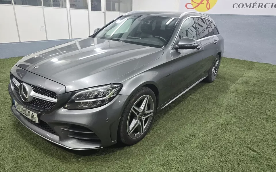 Mercedes-Benz C 300 d AMG Line