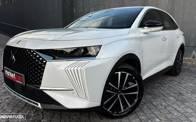 DS DS7 Crossback E-Tense Bastille+ EAT8
