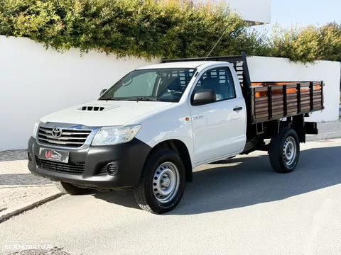 Toyota Hilux 2.5 D-4D 4WD CE