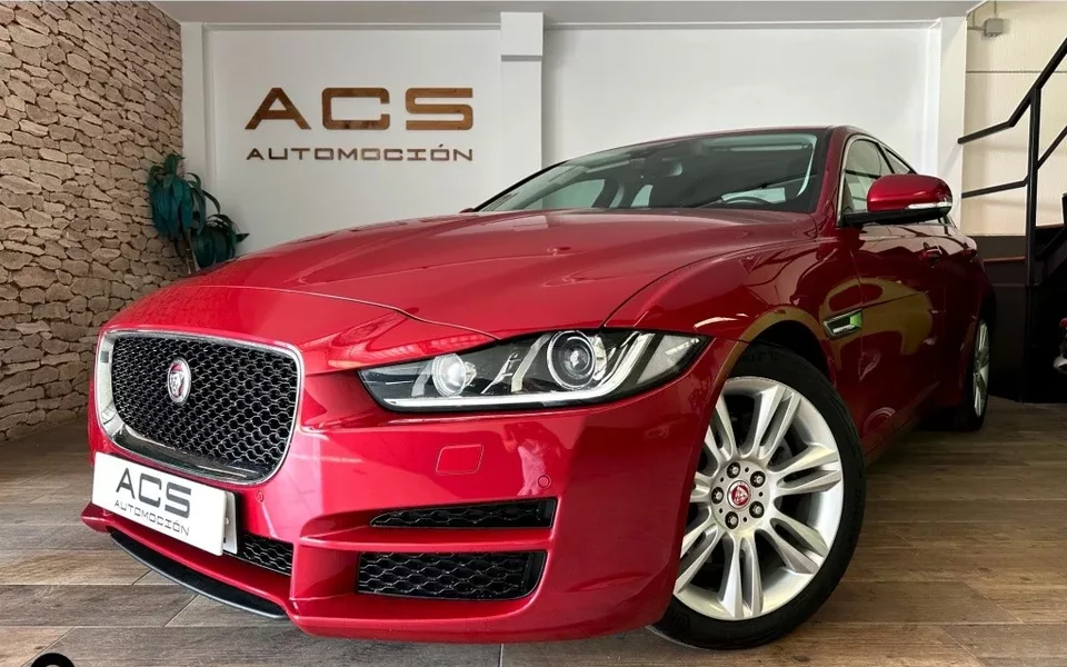 JAGUAR XE XE 2.0 Diesel Prestige Aut. 180
